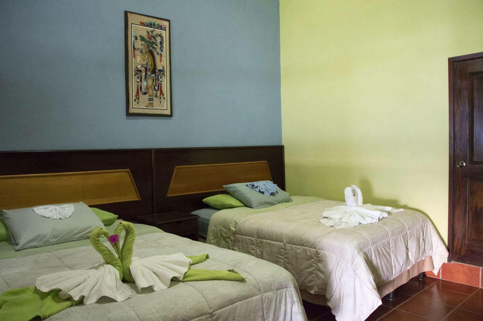 Hotel Ribiera Del Lago Peten Itza San Roman Exteriér fotografie